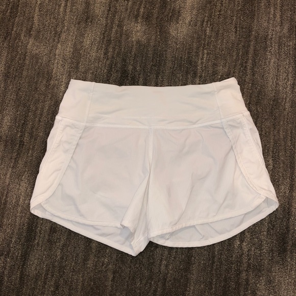 lululemon athletica Pants - Lululemon speed up short long 4”/ size 2
